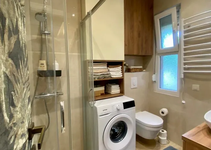 Center 1 Ποντγορίτσα